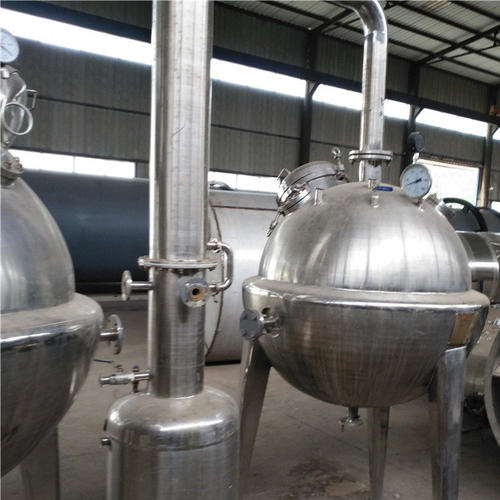 降膜蒸發(fā)器的應(yīng)用領(lǐng)域: 降膜蒸發(fā)器的應(yīng)用領(lǐng)域: